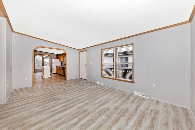 Building Photo - 16114 McGregor Dr