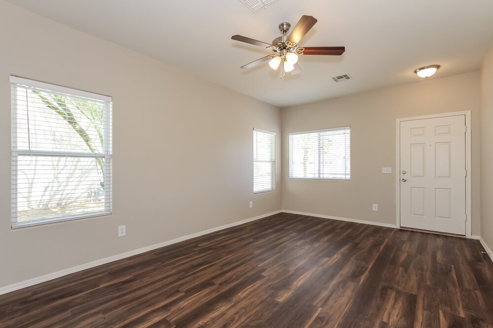 Building Photo - 13148 W Redfield Rd