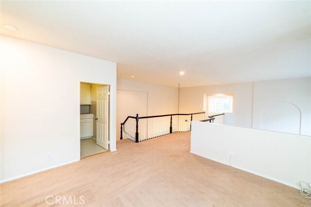 Building Photo - 27 Larkmead