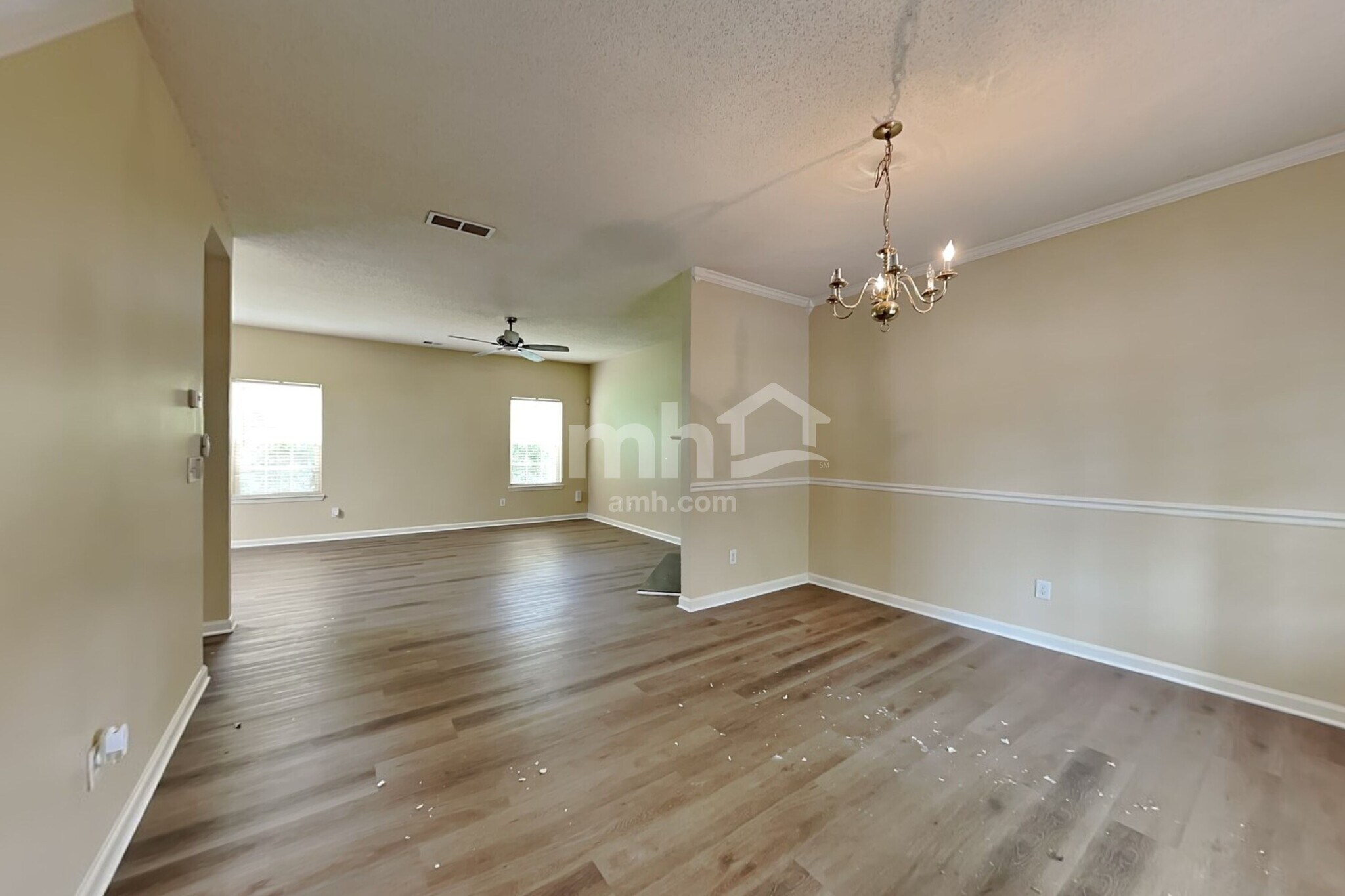 Building Photo - 1610 Thornwick Ter