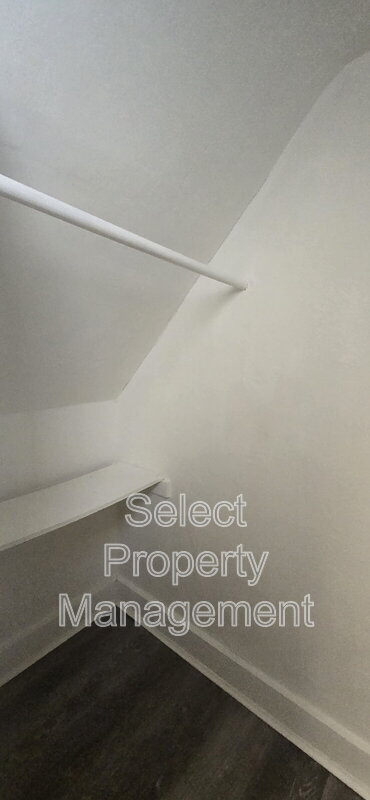 Building Photo - 435 Greenwood Ave