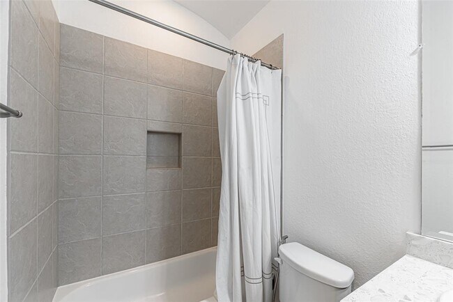 Building Photo - 2757 Saddlehorn Trail