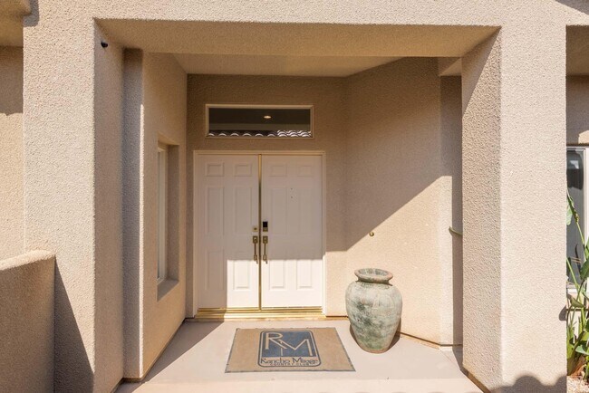 Building Photo - 211 Kavenish Dr