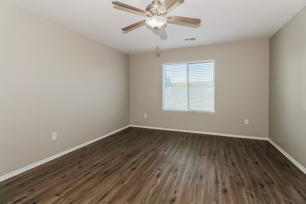 Building Photo - 1132 W Calle Del Libro Dorado