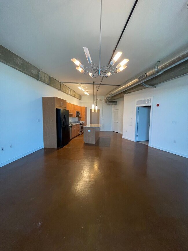 Building Photo - The Rotunda Urban Lofts
