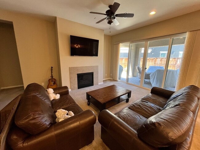 Building Photo - Single Story South Reno Stunner with Amenities Galore!!!