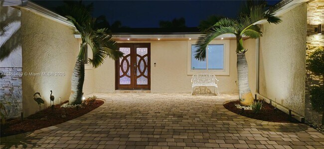 Building Photo - 11700 NW 15th Ct