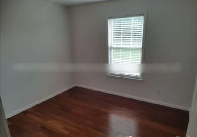 Building Photo - 3401 Milbridge Dr
