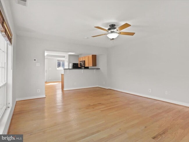Building Photo - 1627 N Van Dorn St