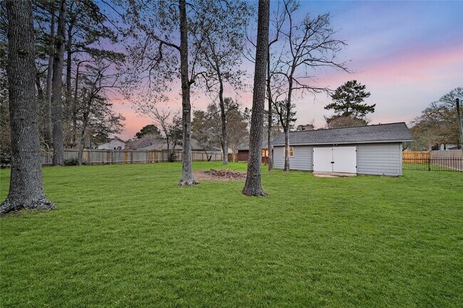 Building Photo - 6003 Weisinger Dr