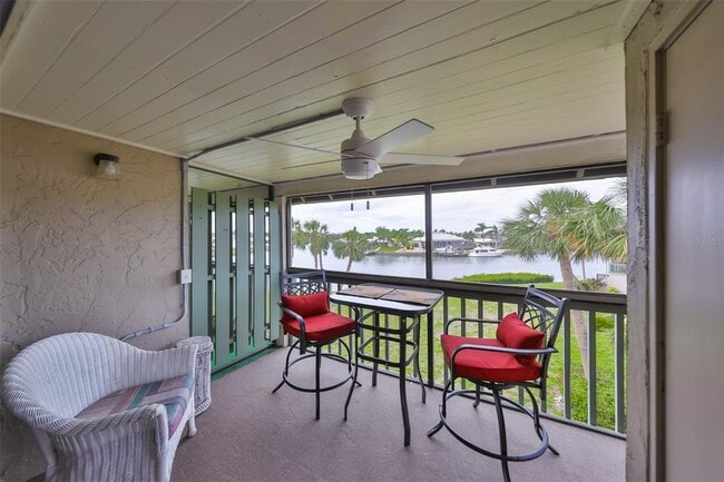 Building Photo - 1028 Apollo Beach Blvd