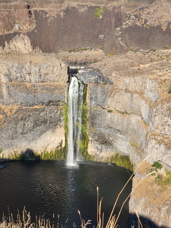 Building Photo - 710 Catskill St