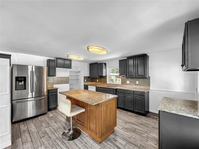 Building Photo - 5213 Keene Dr