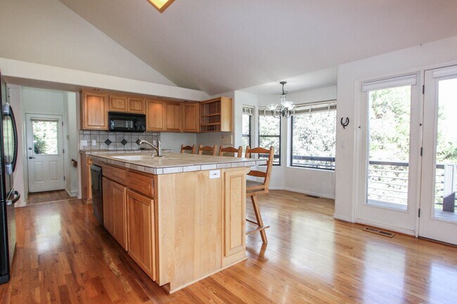 Building Photo - Cathedral Pines Three Bedroom Home - HOLD