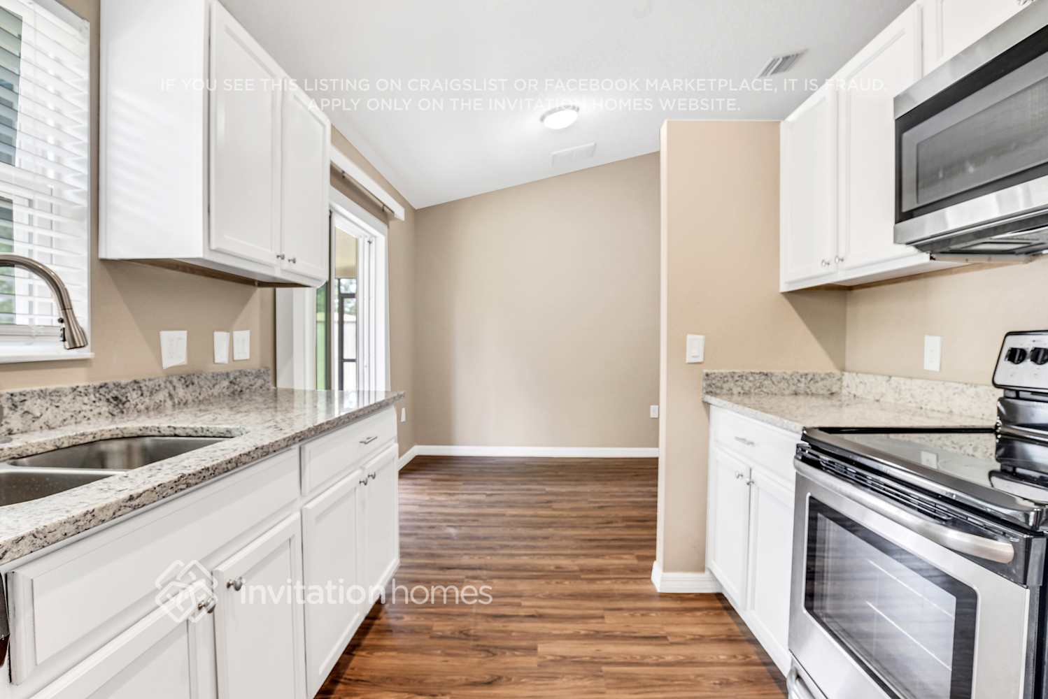 Building Photo - 327 Blue Bayou Dr