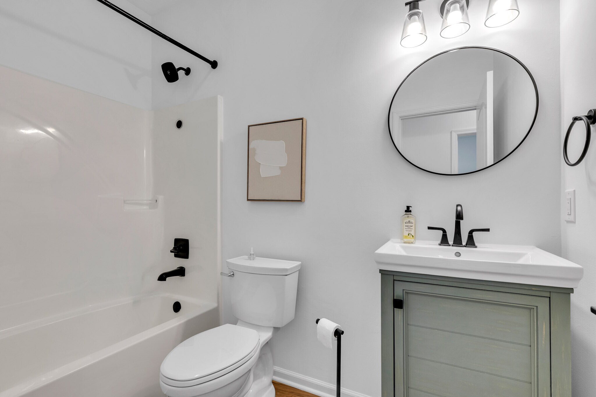 Building Photo - 9724 Brooks Dr