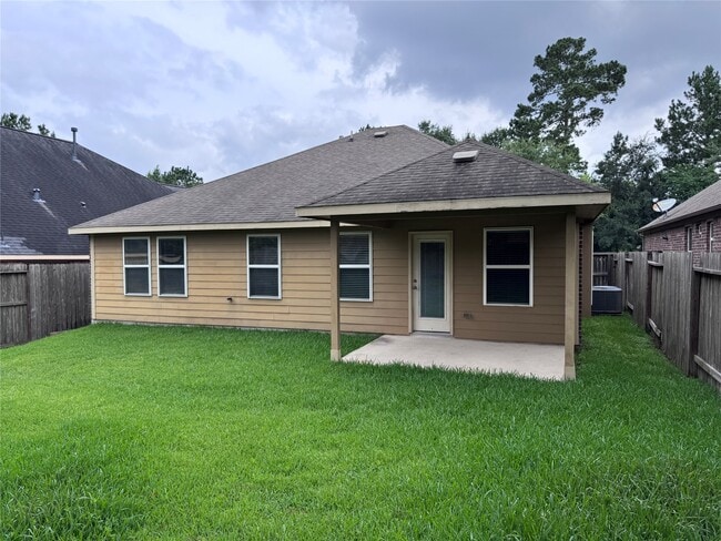 Building Photo - 151 Forest Heights Ln