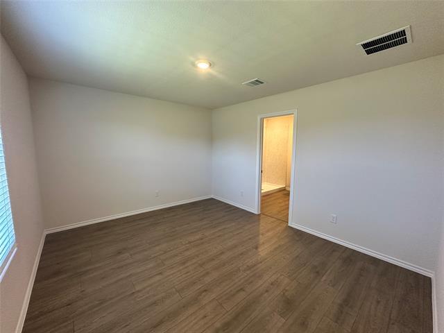 Building Photo - 1153 Northfield Dr