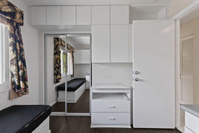 Building Photo - Bright & Spacious 3-Bed, 2-Bath Condo in Ko Olina Hillside Villas with Golf Course Views & Resort...