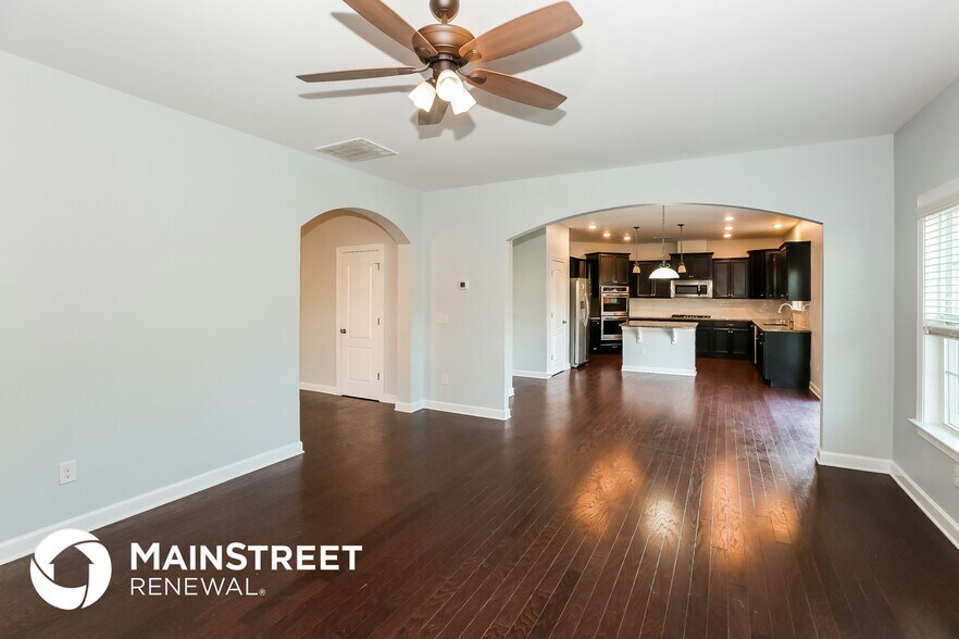 Building Photo - 9949 Travertine Trail