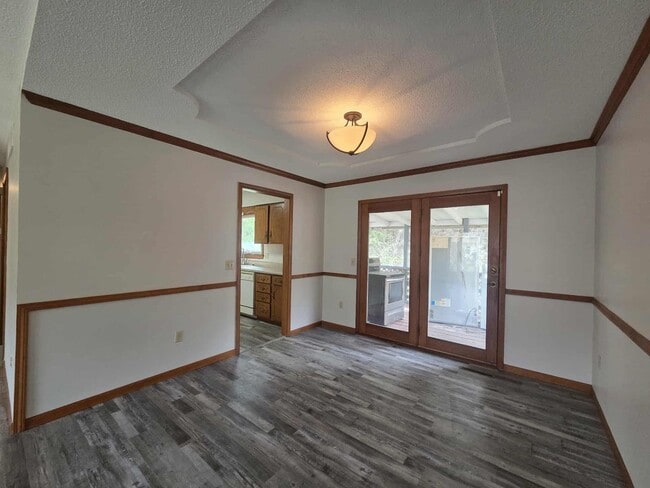 Building Photo - Spacious Home for Rent!