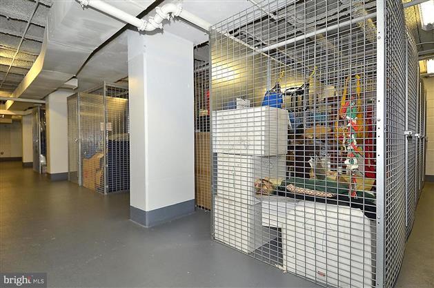 Additional Storage - 800 4th St SW