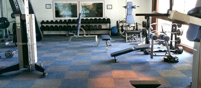 Building Photo - 335 S Biscayne Blvd
