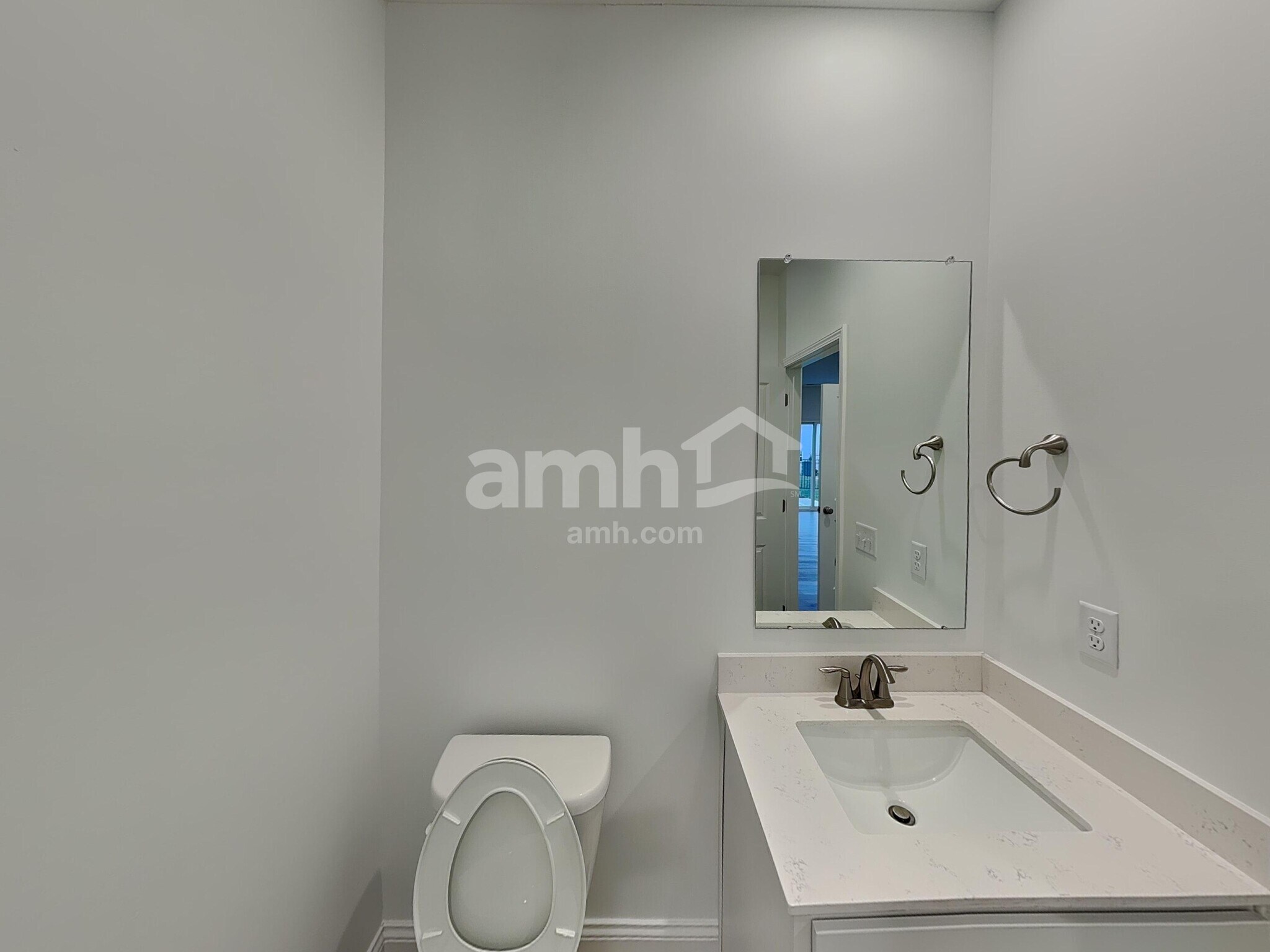 Building Photo - 205 Kramer Mills Dr