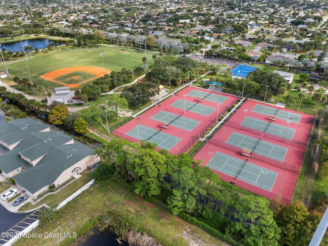 Building Photo - 524 McGuire Blvd