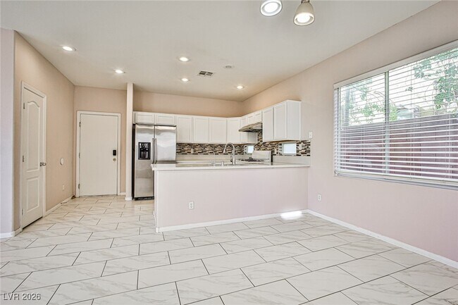 Building Photo - 8535 Amber Star St