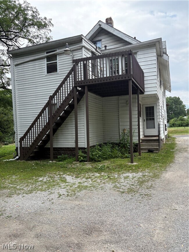 Building Photo - 775 Excelsior Ave