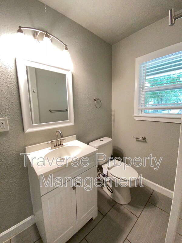 Building Photo - 3032 Marys Ln