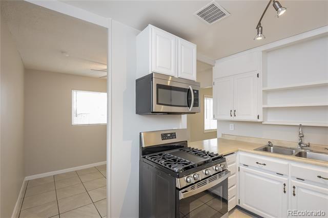 Building Photo - 9290 Ellen Ct