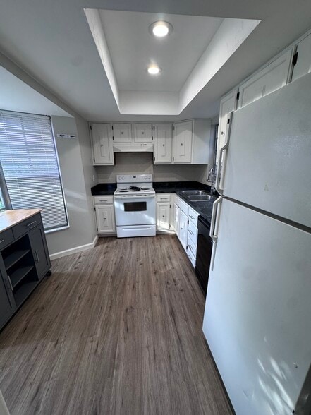 Building Photo - 615 Heritage Ln