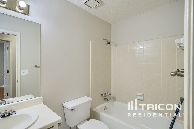 Building Photo - 1378 Glen Verde Ct