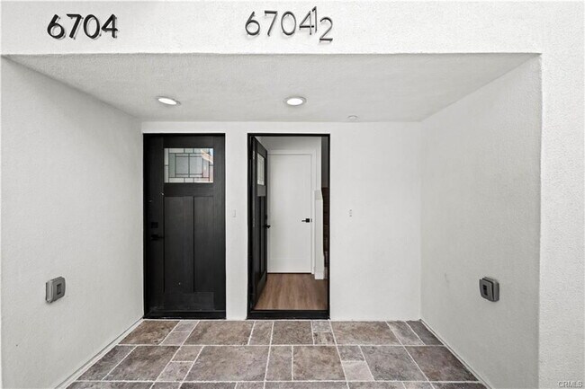 Building Photo - 6704 1/2 Kester Avenue, Los Angeles, CA 91...