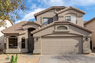 Building Photo - 4 BEDROOM 2.5 BATH 2 STORY LOVELY HOME 2,041 SQ FT SINGLE FAMILY HOME