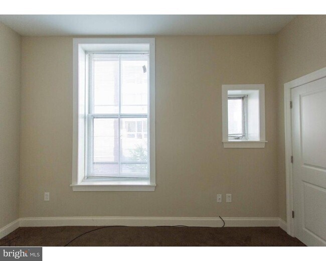Building Photo - 1100 Spruce St