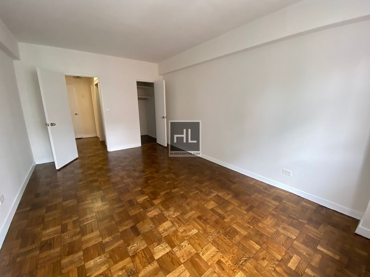 Building Photo - EAST 69 STREET