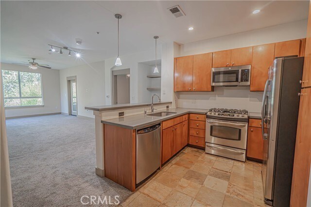 Building Photo - 24595 Town Center Dr