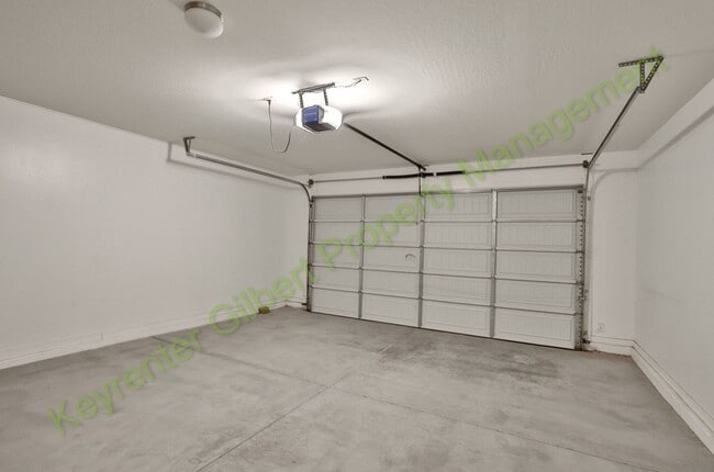 Building Photo - Beautiful 3-Bed/2-Bath Home in San Tan Valley’s The Parks Community.