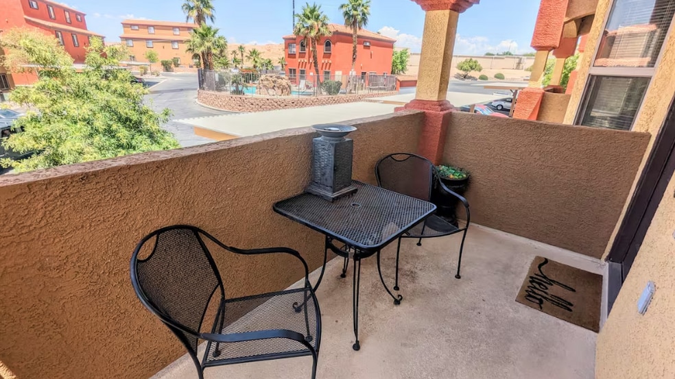 Building Photo - 890 Kitty Hawk Dr