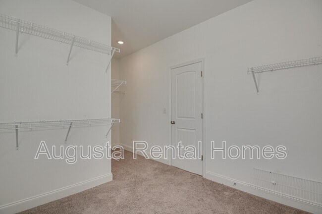 Building Photo - 1110 George W Crawford Dr