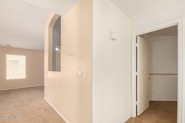 Building Photo - 7304 W Irma Ln