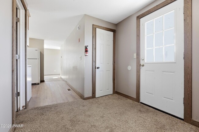 Building Photo - 760 Hudson St