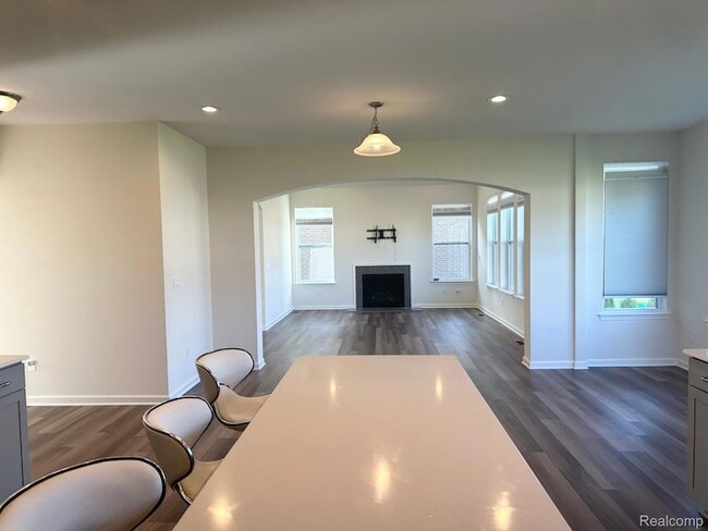 Building Photo - 50859 Steed Dr