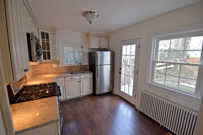 Kitchen - 35 S State St