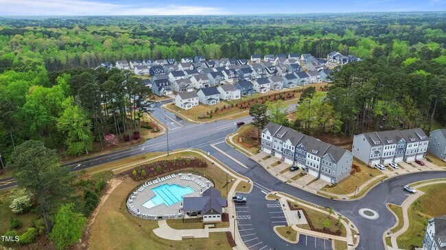 Building Photo - 2075 Eva Pearl Dr