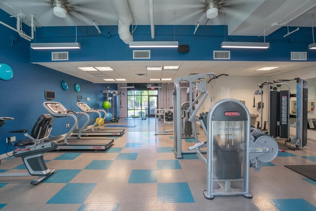 Building Photo - 1275 E University Dr