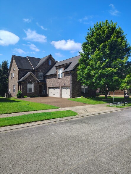 Building Photo - 110 Ruland Cir